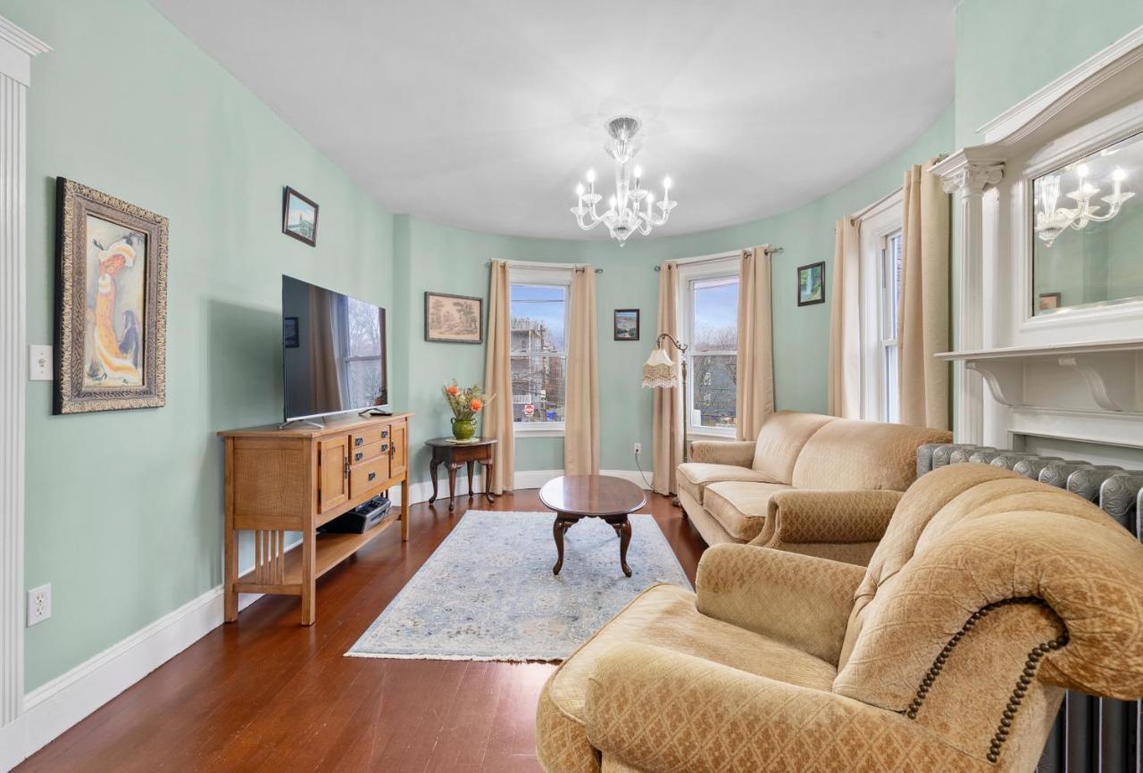 Bright & Spacious 2Br Apartment, Mins From Downtown Boston, Parking Exteriér fotografie