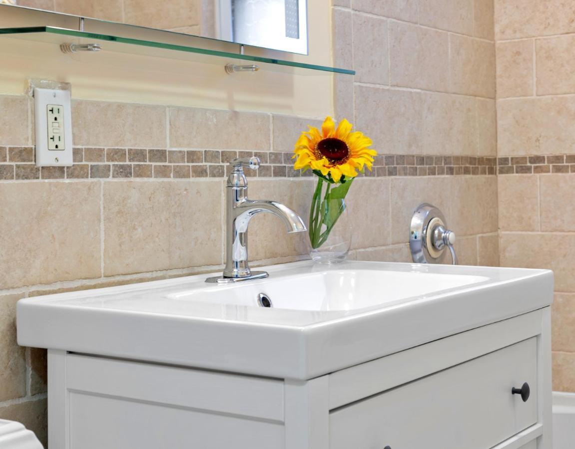 Bright & Spacious 2Br Apartment, Mins From Downtown Boston, Parking Exteriér fotografie