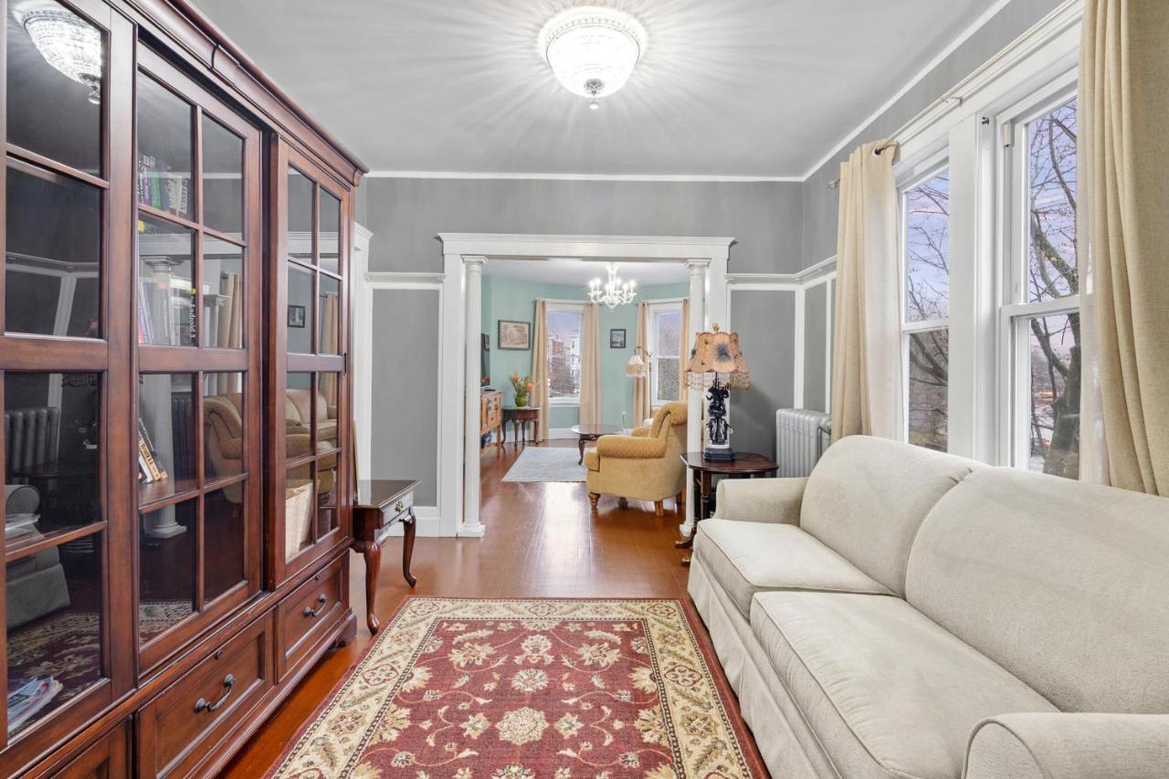 Bright & Spacious 2Br Apartment, Mins From Downtown Boston, Parking Exteriér fotografie